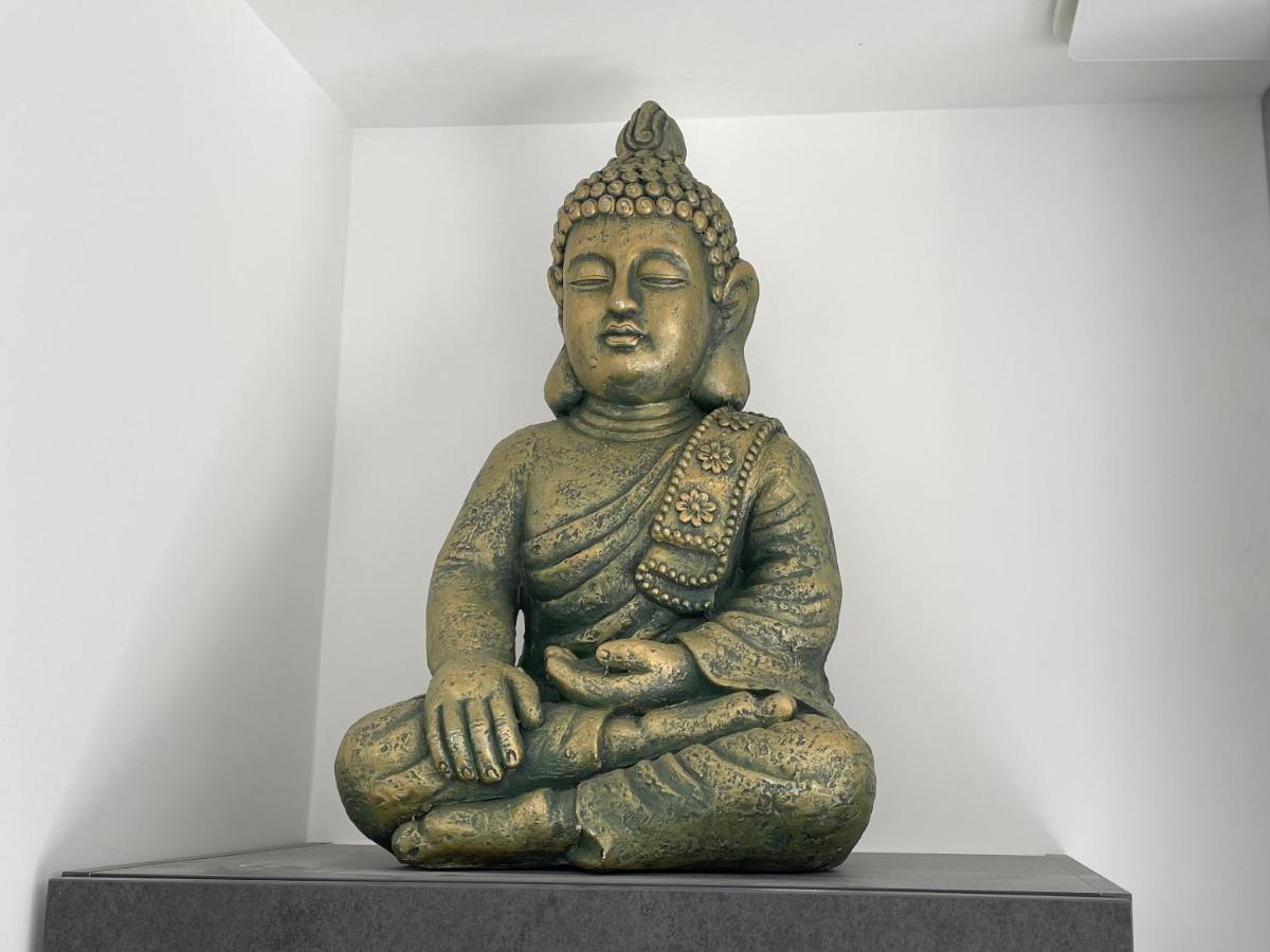 Siam Mahanakhon Appart & Spa Rieux-de-Pelleport Екстериор снимка